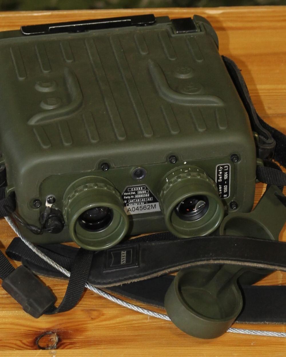 Laserski daljinomjer 40 m
